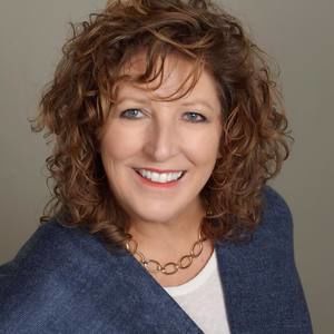 Meet your Posher, Becky